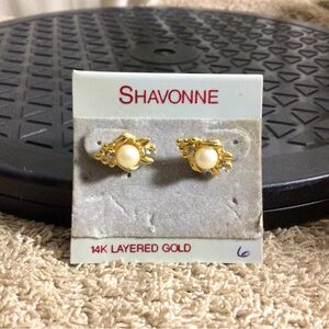 Shavonne Dorsey Gold and Ivory Pearl Cluster Studs